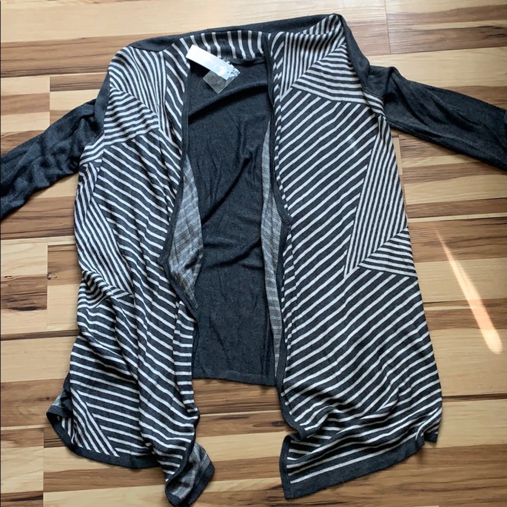 grey and white cardigan